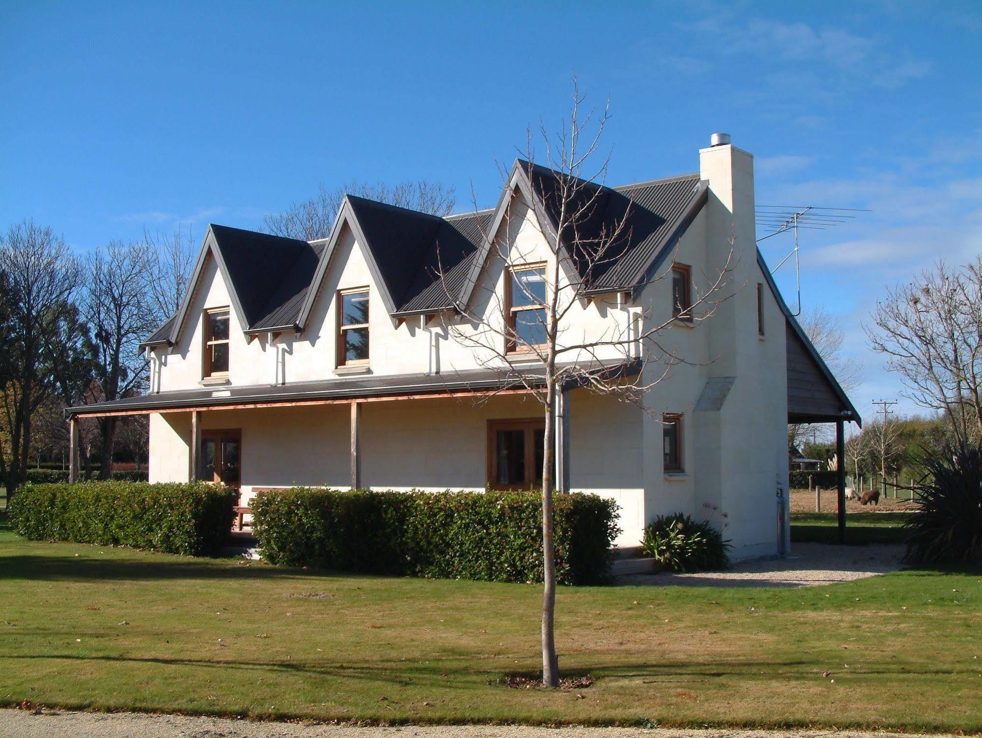 Whitestone Cottages Windwhistle Exteriör bild